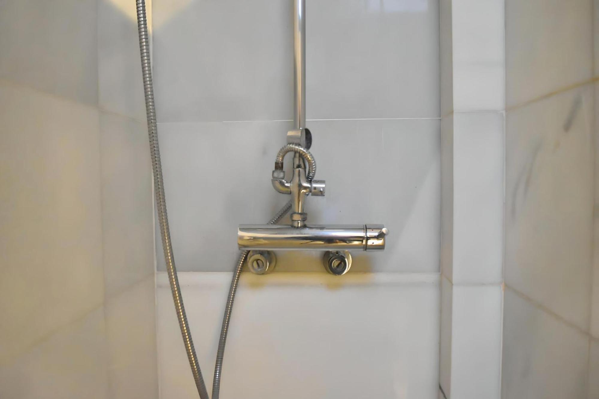 Apartamento Estudio Ciutat Vella al lado de Jardines del Turia Valencia Exterior foto